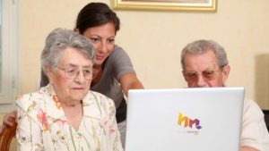 HappyNeuron Activ : stimulation cognitive seniors à domicile via services à domicile